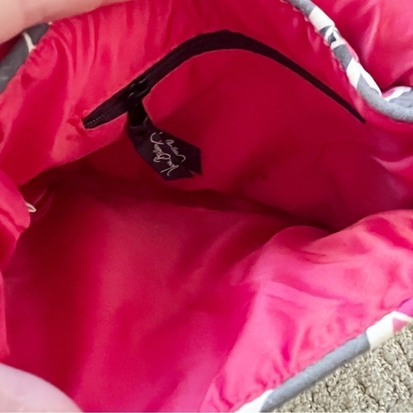 Vera Bradley Cherry Blossom Crossbody Bag Snap Mailbag Flap Gray Pink Floral - Picture 8 of 8